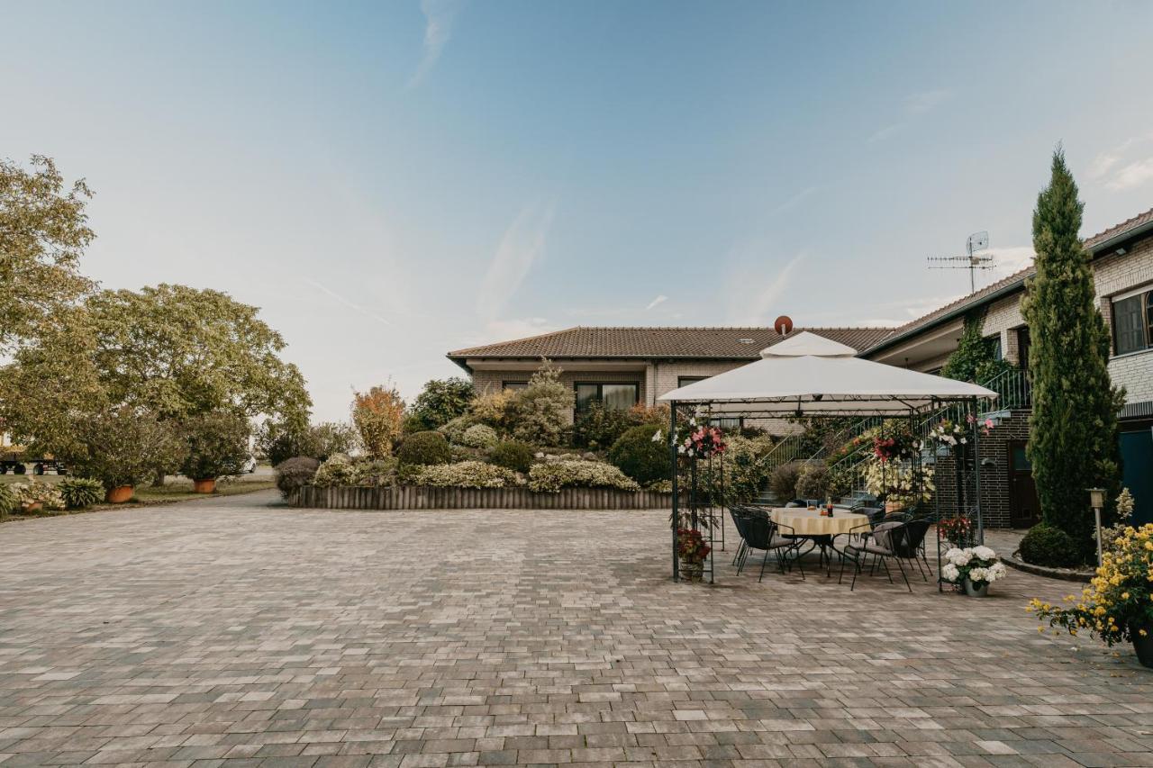 Weingut U. Gaestehaus Vogt-Fehlinger Biebelsheim エクステリア 写真